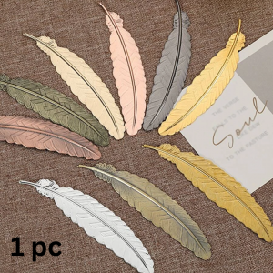 1pc Feather Design Random Bookmark