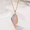 1pc Random Irregular Gold Plated Edge Natural Stone Pendant Amethyst Powder Crystal Pendant Necklace Jewelry Gift