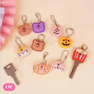 1pc Random Korean Style Creative Cute Cartoon Keychain Cover