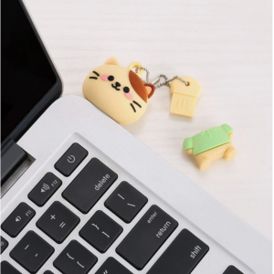 64G USB 2.0 Flash Drive With Silicone Cute Cat 