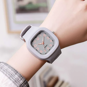 Square Dial Pointer Quartz Watch