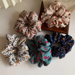 5 pcs Boho Decor Floral Print Scrunchie