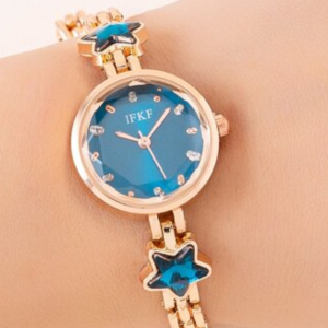 Women Gold Zinc Alloy Strap  Round Dial Quartz Watch