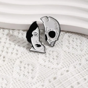 Set Of 2pcs/set Fashion Zinc Alloy Abstract Figure Design Brooch 