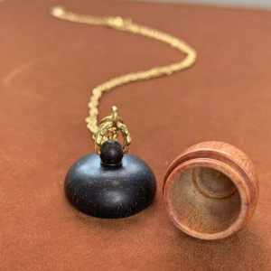 Fashionable Creative Acorn Pendant Necklace