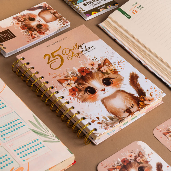 Box Daily planner Perfect - Kitty ( 2025 )