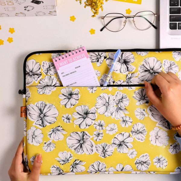 Leather Laptop Sleeve-Journal Street-15.6 Inch 