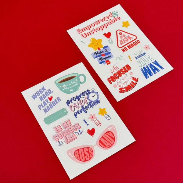 Daily English planner - Maroon ( 2025 )