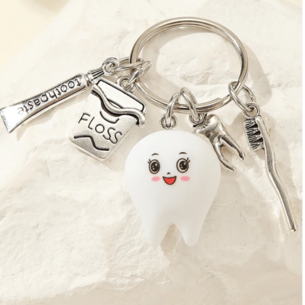 Tooth Toothpaste of Dentist Keychain