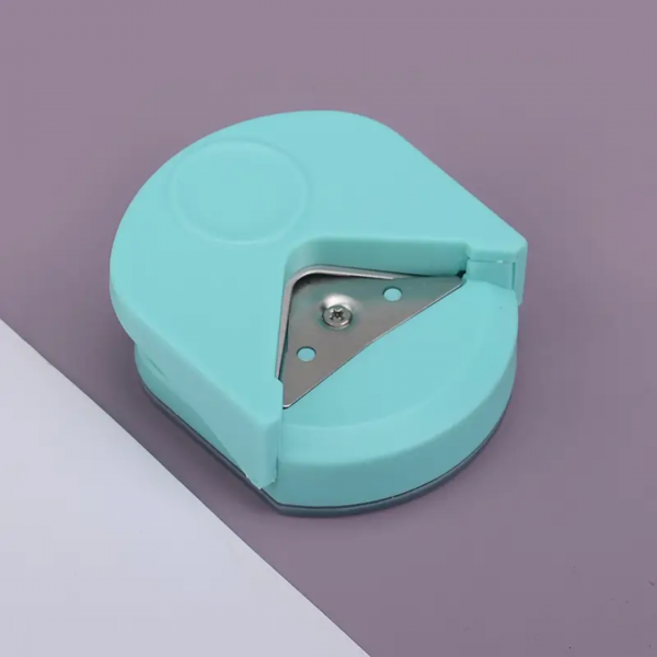 Turquoise Corner Rounder