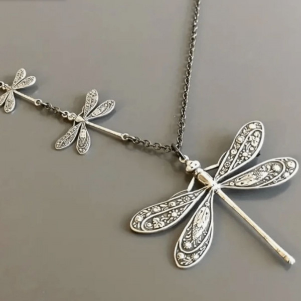 Bohemian Style Vintage Asymmetrical Dragonfly Necklace 