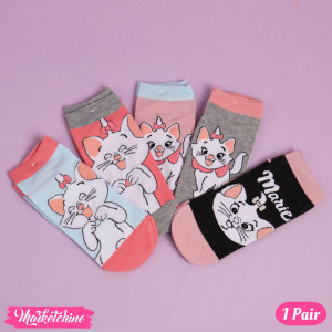 1Pair Random Random Of Cotton Soft Socks - Marie 